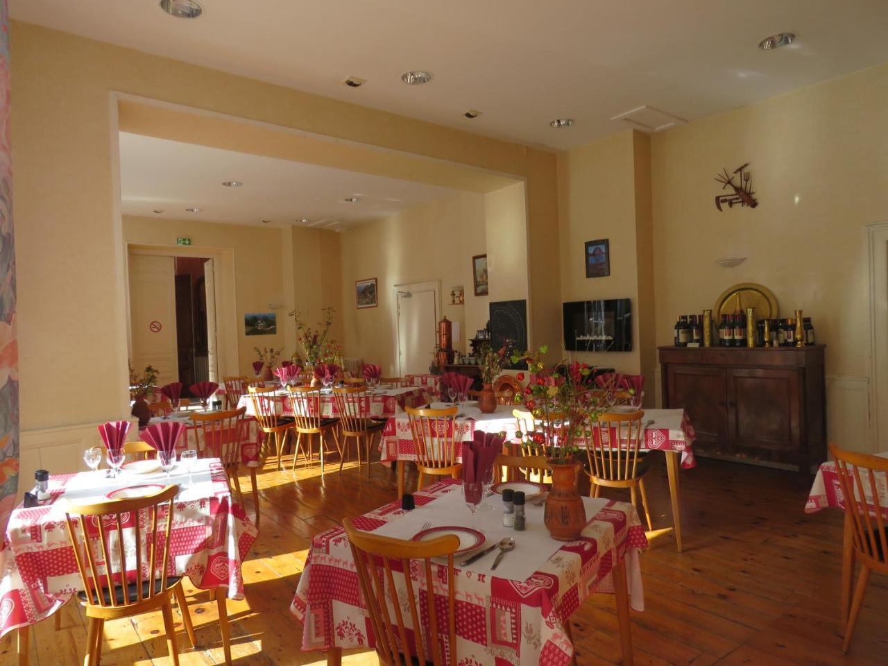 Hotel Richelieu Eaux-Bonnes Buitenkant foto